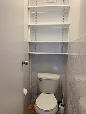 Rented by Nooklyn NYC LLC | media 32