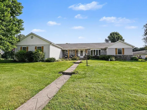 59717 Baneberry Trl, South Bend, IN 46614