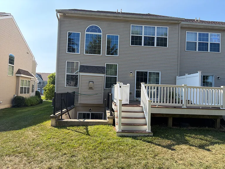 2603 Rockledge Ct — Photo 33