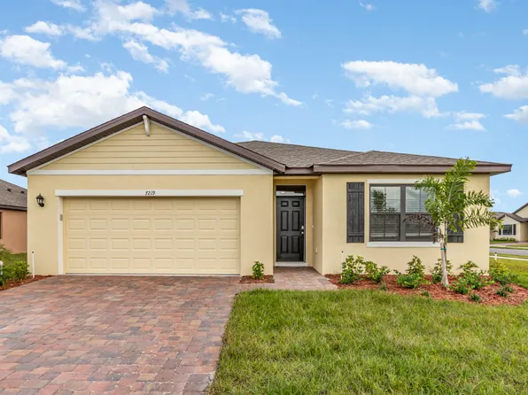 542 Sea Spray Dr, Fort Pierce, FL 34945