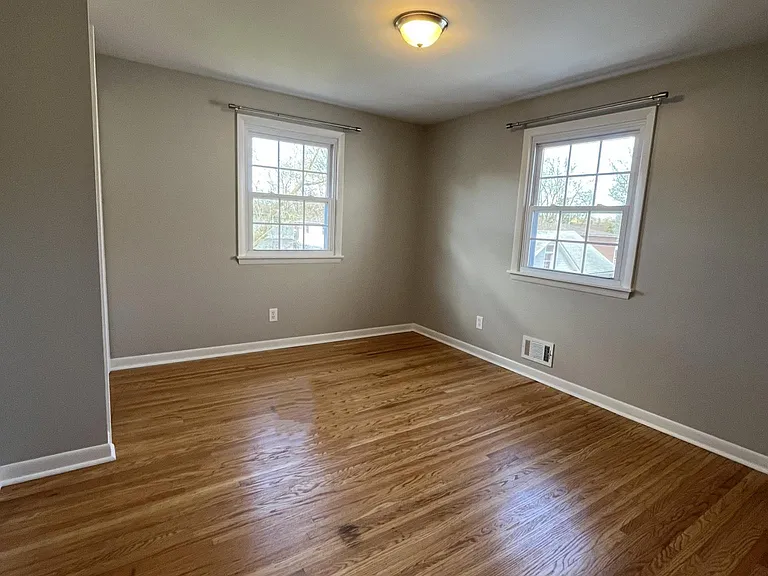 213 Magnolia Ave #B — Photo 24