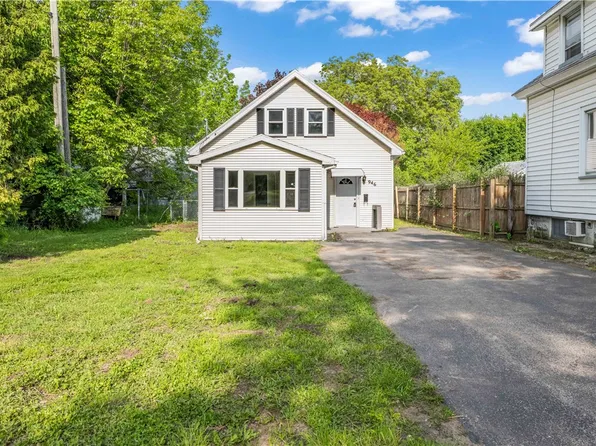 946 Glide St, Rochester, NY 14606