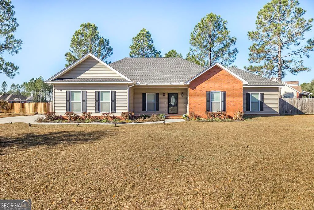 600 Live Oak Way photo 1