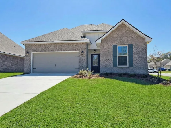 2731 Louis Cir, Crestview, FL 32536