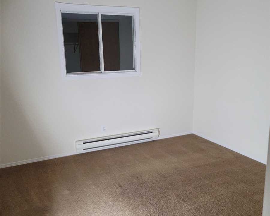 2nd image of 35 A Union St #103