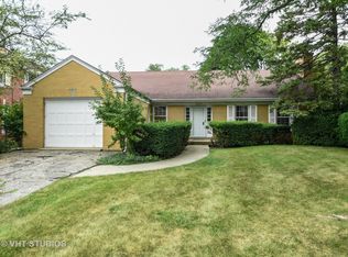 3039 Central St, Evanston, IL 60201