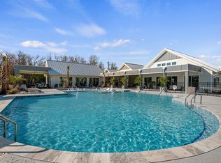 414 Arboretum Dr, Wilmington, NC 28405
