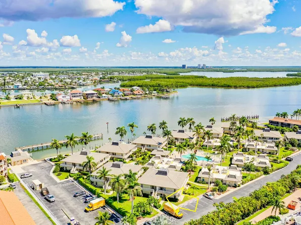 1215 Edington Pl APT M2, Marco Island, FL 34145