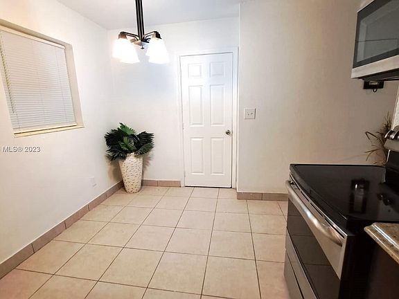 4th image of 2831 NW 13th Ct