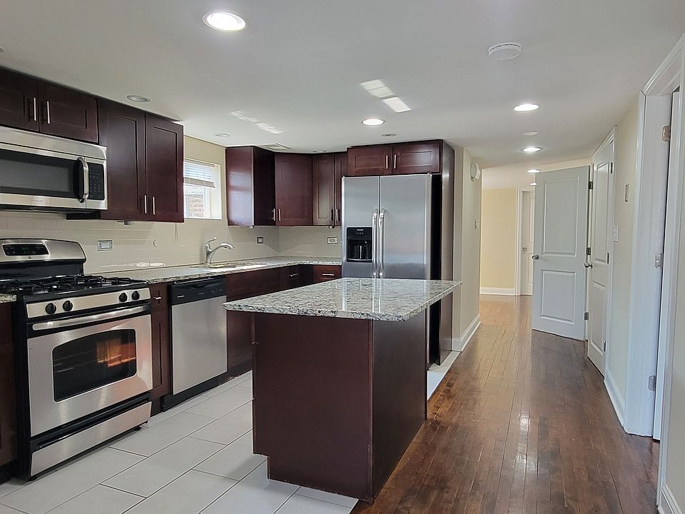 1st image of 5236 W Nelson St Floor 2