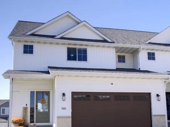 700 Spruce St NW, Bondurant, IA 50035