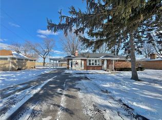 27720 Oregon Rd, Perrysburg, OH 43551