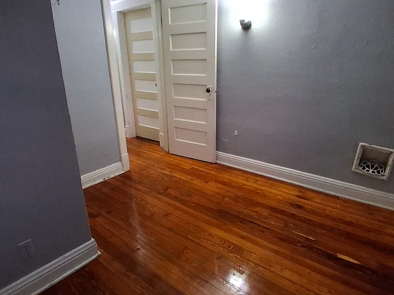 2529 Holmes St — Photo 21