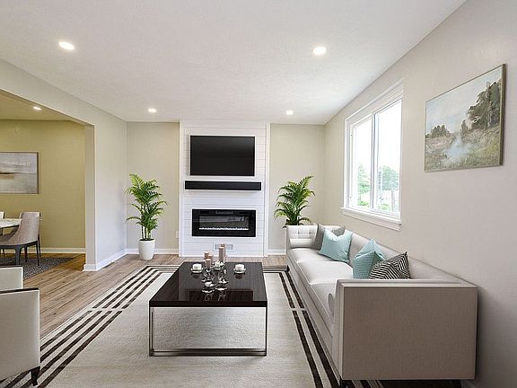 3rd image of 701 Hestor Dr