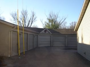 107 E Main St, La Valle, WI 53941