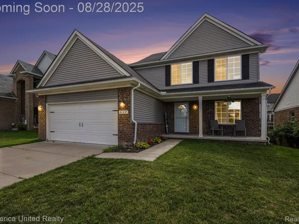 4142 Chase Ridge Ln, Howell, MI 48843