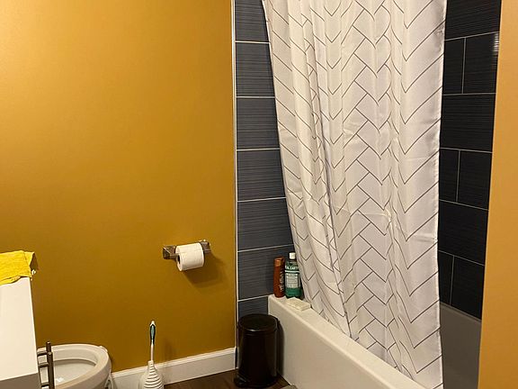 Bathroom1