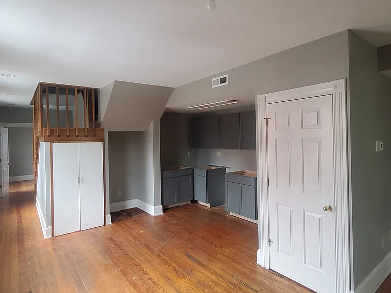 2372 Chickasaw St #2 — Photo 1