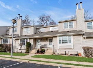 137 Sunnyvale Ct, Franklin Twp., NJ 08873