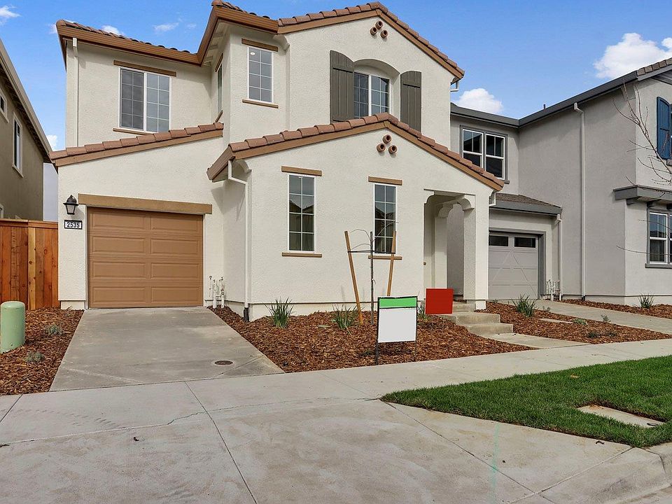 1st image of 2535 John Glenn Way