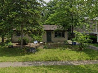 703 Circle Dr, University Park, IL