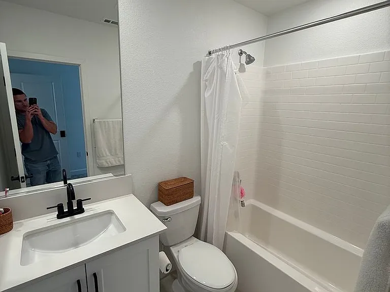 2105 Senita Dr — Photo 10