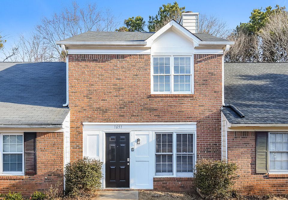 1st image of 1651 Winchester Way SE