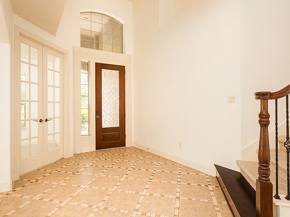 2nd image of 11210 English Rose Ln