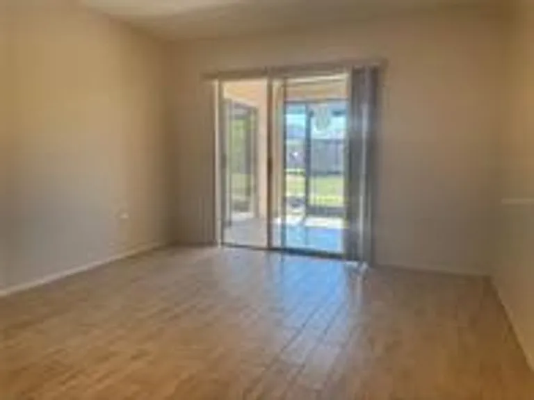 25068 Harborview Rd #4B — Photo 10