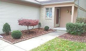 2nd image of 6253 Hunter Pointe St #34