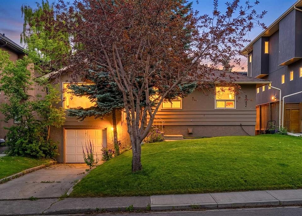 1st image of 3042 W 28th St SW