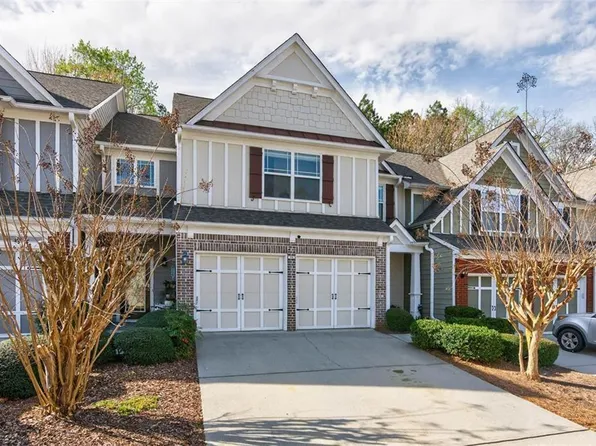 216 Parc View Ln, Woodstock, GA 30188