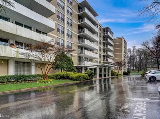 7301 Coventry Ave #309, Elkins Park, PA 19027