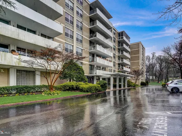 7301 Coventry Ave #309, Elkins Park, PA 19027