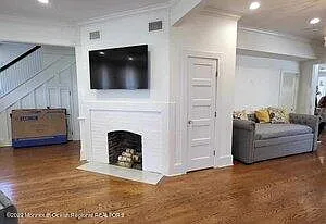 211 Arnold Ave — Photo 10