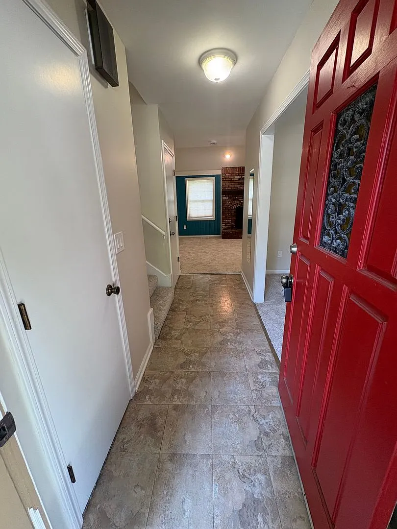 2 Separate Living Spaces in One Home! 5 Bedroom/3 Bath Overland Park Home with Finished Lower Liv... — Photo 4