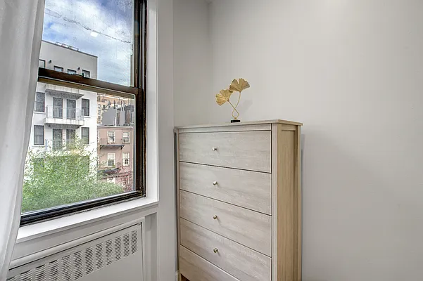 Rented by Outpost Brokerage LLC | media 2