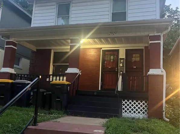 2924 Brooklyn Ave, Kansas City, MO 64109