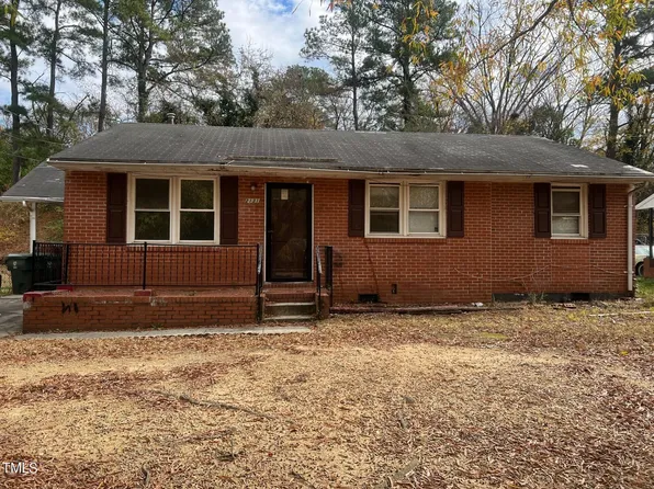 2131 Dandridge Dr, Raleigh, NC 27610