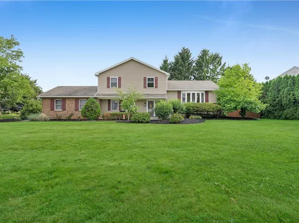 3396 Darien Rd, Bethlehem, PA 18020