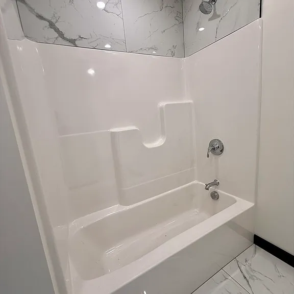 35 Greendale Ave #A — Photo 26