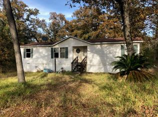 4771 Winding Rd, Hearne, TX 77859