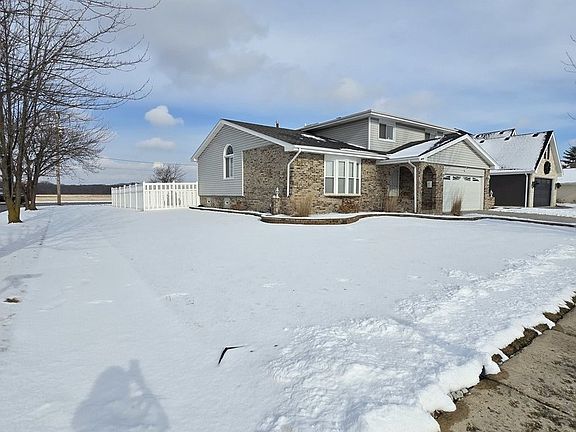 2nd image of 2616 Surf Ct