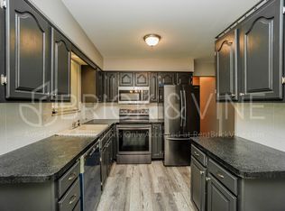 3819 Shamrock Dr, Columbus, OH 43227