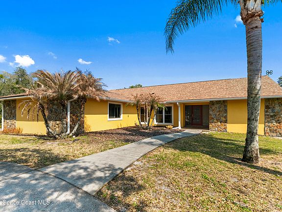 2nd image of 3750 Hidden Hills Dr