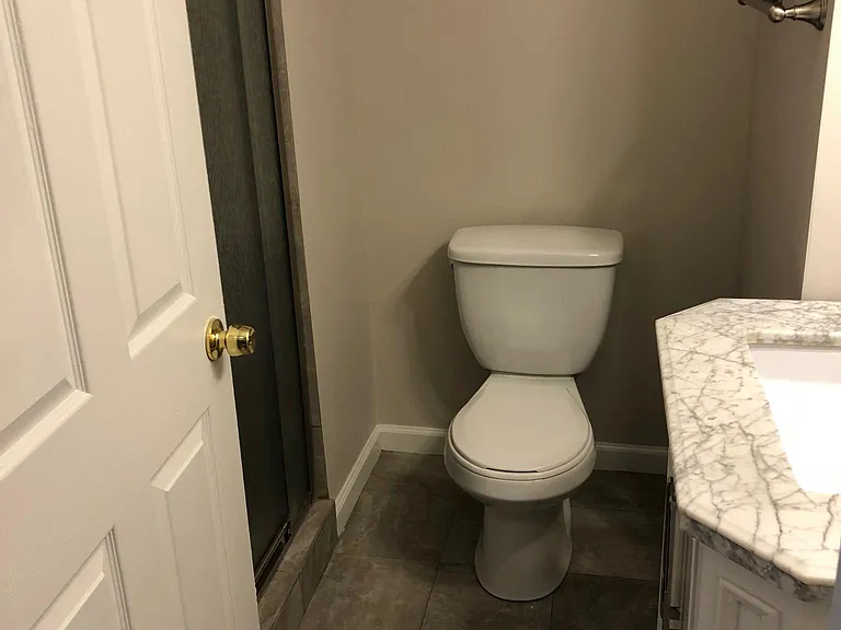 2nd Floor Bath
