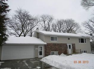 120 Dixie Ct, Evansdale, IA 50707