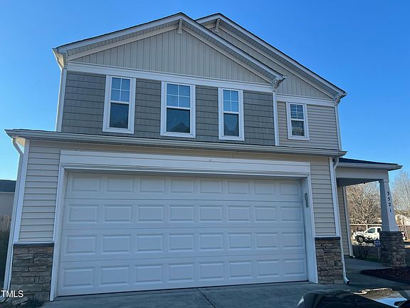 2nd image of 3521 Mountain Brook Cir
