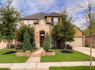 18307 N Settlers Shore Dr, Cypress, TX 77433