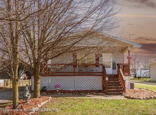 208 N Sterling St, Ashley, MI 48806